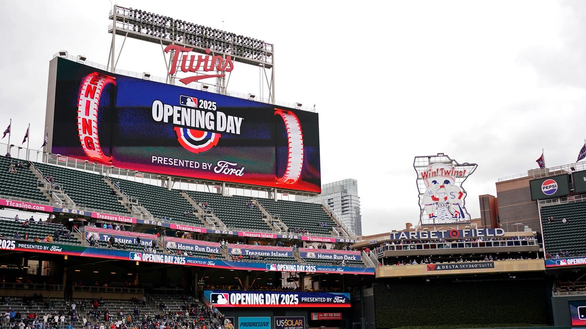Minnesota Twins won't be sold, Pohlad family will keep team control
