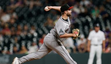 Shoo fly, don't bother Jalen Beeks: Diamondbacks pitcher swallows bug