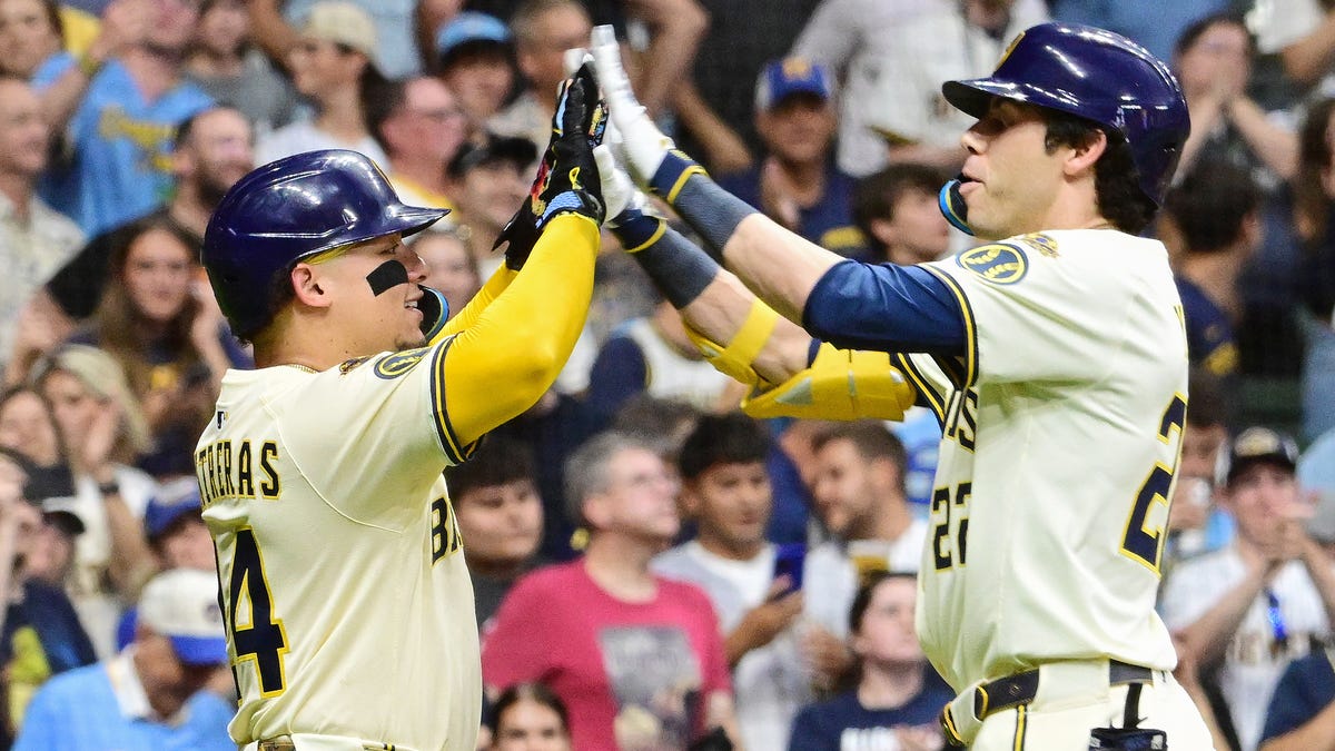 Brewers win streak makes huge gap in NL standings