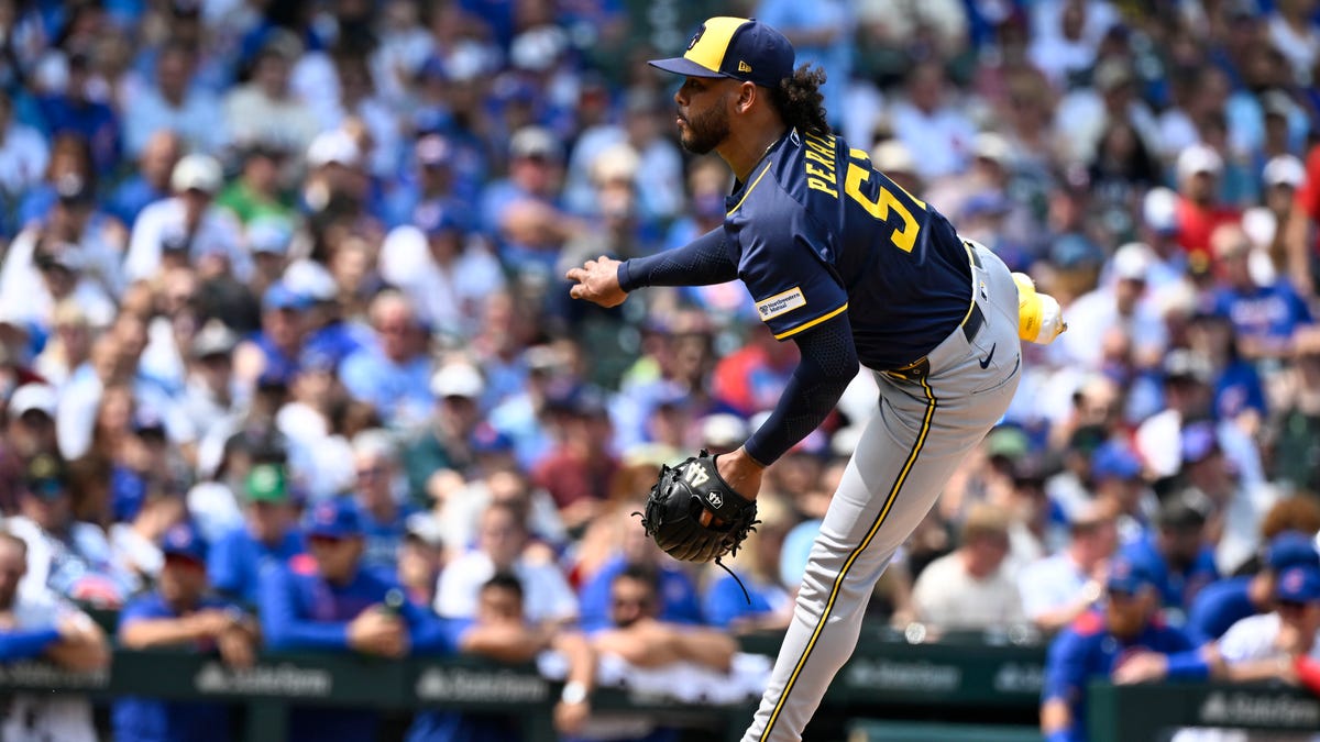 Pitchers' duel through three innings