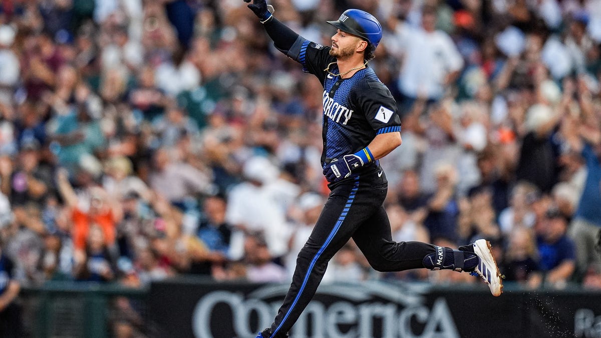 Detroit Tigers torch Kansas City Royals bullpen for 4th straight win