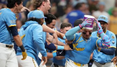 William Contreras delivers big blow for Brewers with walk-off homer