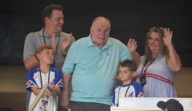 Braves honor Cox on 30-year anniversary of World Series title