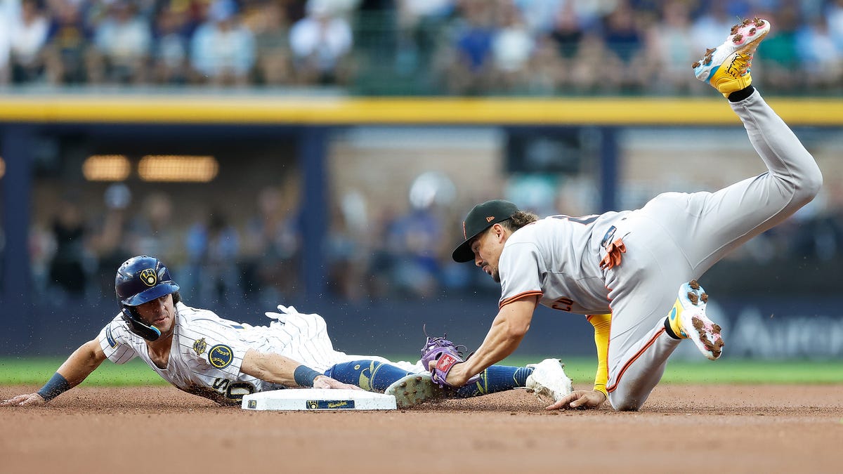 An ugly game all around