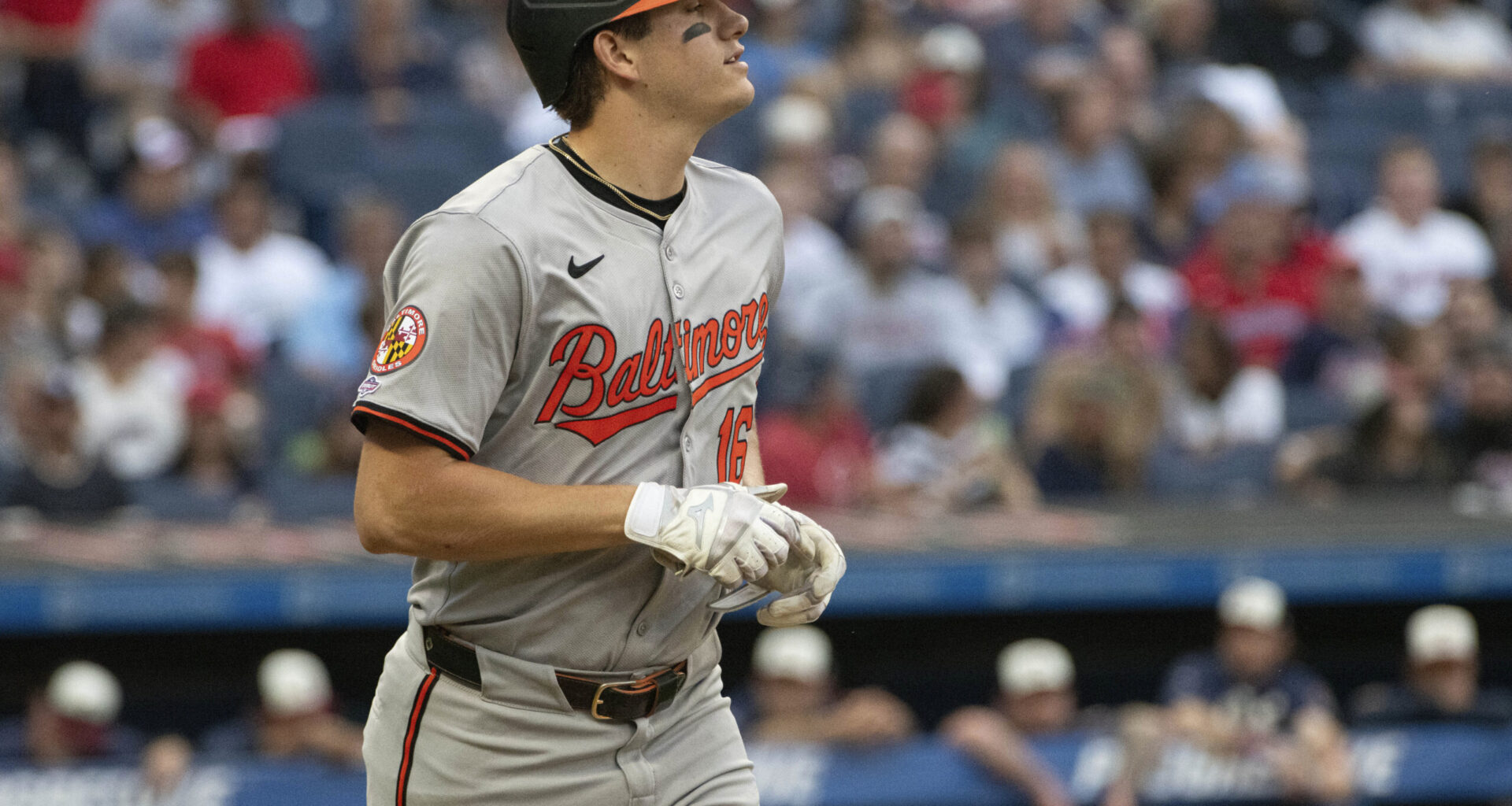 Mayo and Jackson lead Orioles to 5-1 victory over the Phillies