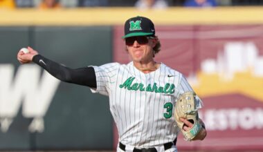 Arkansas’ Maika Niu Wins 2025 Cape Cod League MVP Award