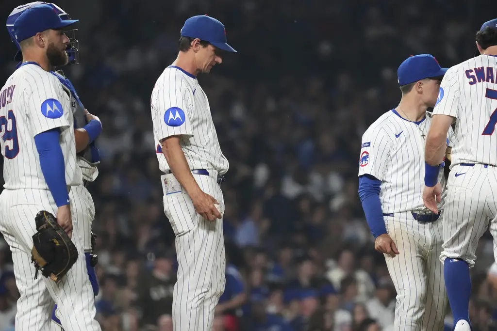 Reds Flatten Cubs' Sails, Soroka News Better Than Expected, SportsCenter Comes to Wrigley Rooftops -