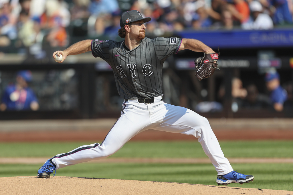 Nolan McLean impresses in MLB debut as Mets top Mariners