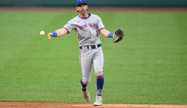 Jeff McNeil out vs. Nationals with sore shoulder