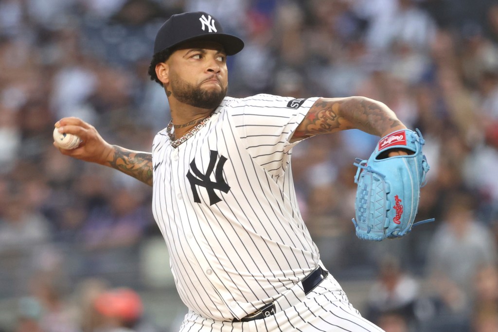 Yankees hoping to see improved command from Luis Gil