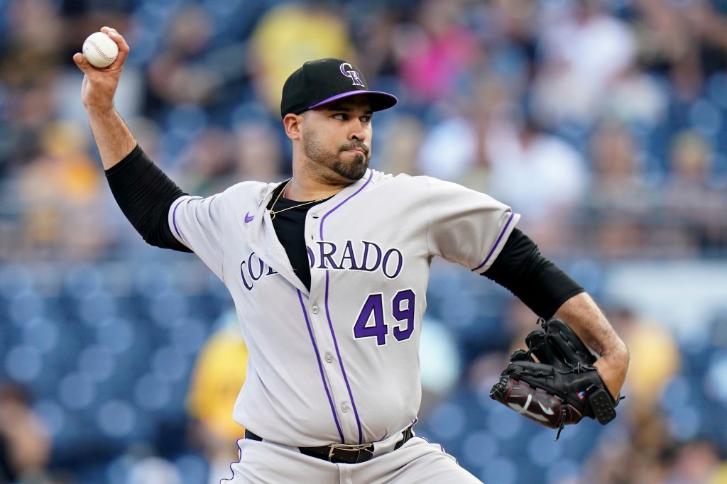 Rockies hitters a no-show in 9-0 loss to Pirates