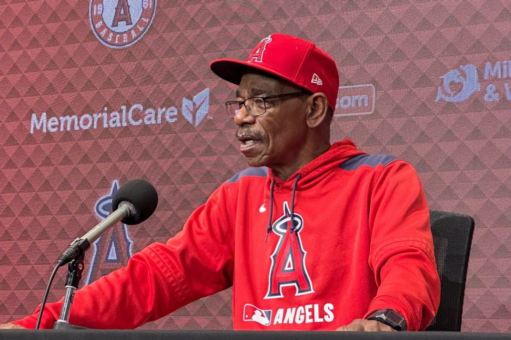 Angels' Ron Washington had quadruple bypass, eyes 2026 return