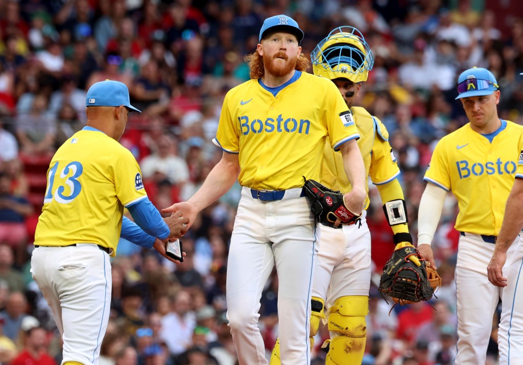 Red Sox implode in 10-3 loss to Pirates