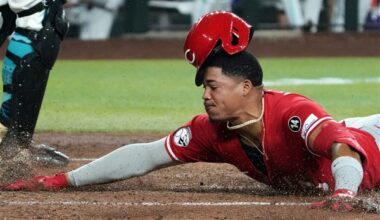 Spencer Steer hits a 3-run homer as the Reds avoid a sweep with a 6-1 victory over the Diamondbacks
