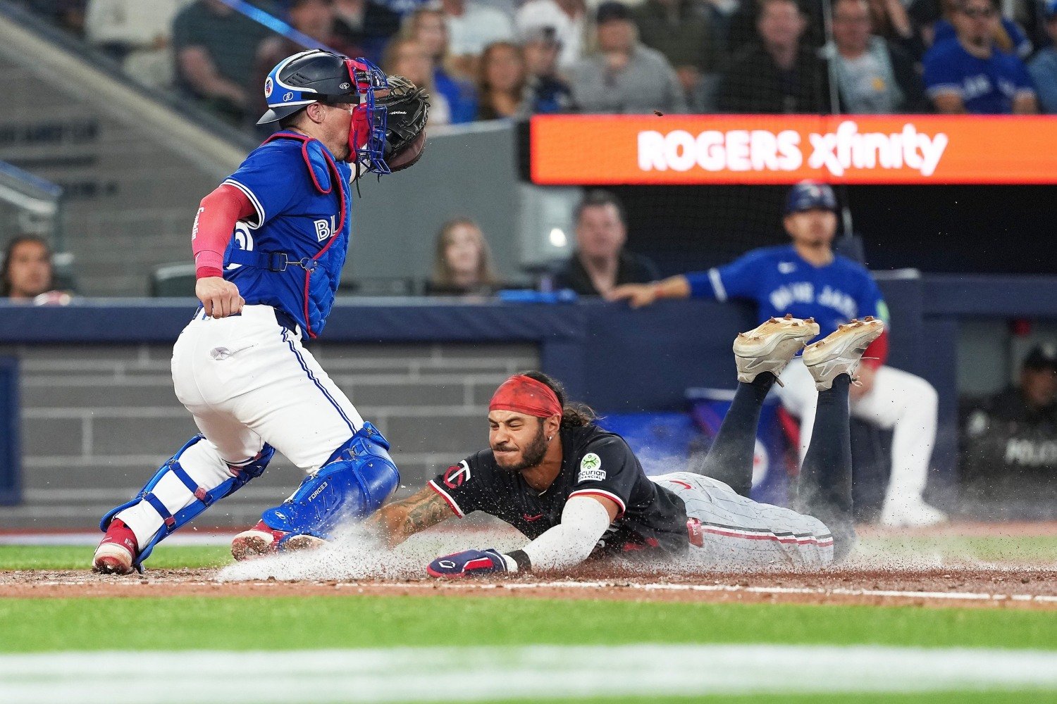 Blue Jays 9, Twins 8: Welcome to Thunderdome - Twins