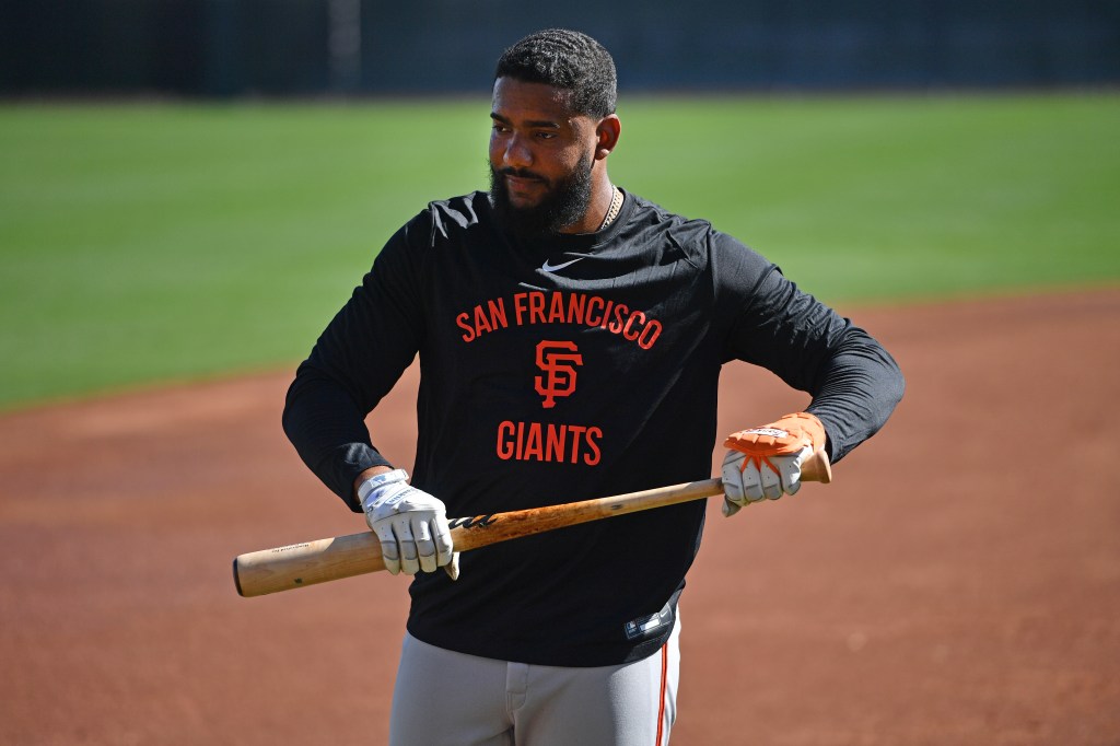 SF Giants recall Jerar Encarnacion, option Luis Matos to Sacramento