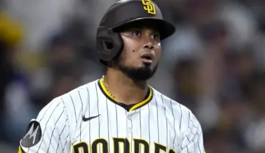 Padres' Luis Arraez achieves milestones comparable to Vladimir Guerrero Jr.'s father and other MLB legends
