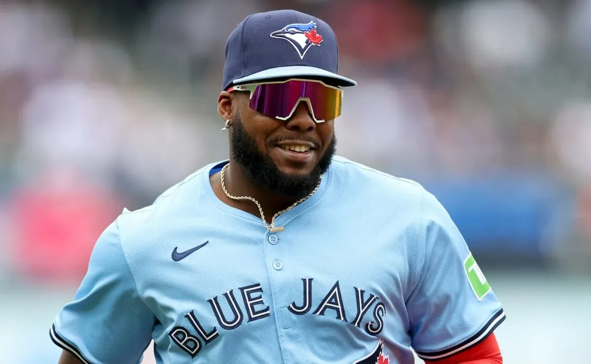 Former White Sox, Orioles DH reportedly signs Triple-A deal with Vladimir Guerrero Jr.’s Blue Jays