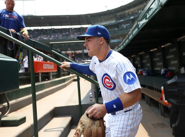 Chicago Cubs third baseman Matt Shaw takes the field before facing the Cincinnati Reds on Wednesday, Aug. 6, 2025, at Wrigley Field. (Brian Cassella/Chicago Tribune)