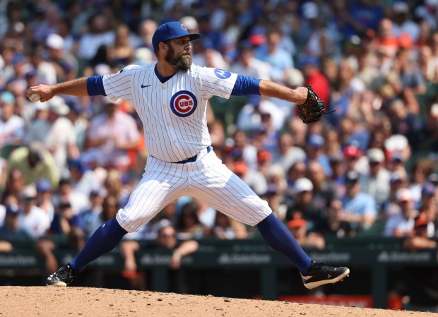 Chicago Cubs pitcher Andrew Kittredge delivers to the Baltimore Orioles in the seventh inning Sunday, Aug. 3, 2025, at Wrigley Field. (Brian Cassella/Chicago Tribune)