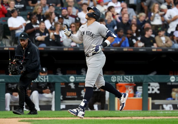 New York Yankees designated hitter Aaron Judge rounds the bases after hitting a solo home run in the fourth inning of a game against the Chicago White Sox at Rate Field in Chicago on Aug. 30, 2025. (Chris Sweda/Chicago Tribune)