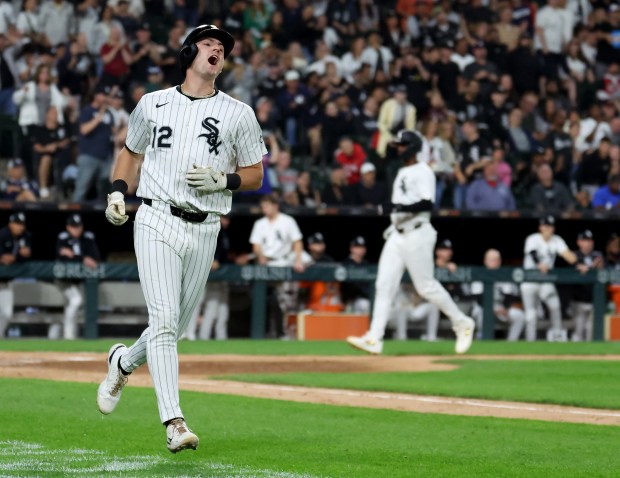 Chicago White Sox shortstop Colson Montgomery (12) reacts after lining out to end the 10th inning of a game against the New York Yankees at Rate Field in Chicago on Aug. 30, 2025. (Chris Sweda/Chicago Tribune)