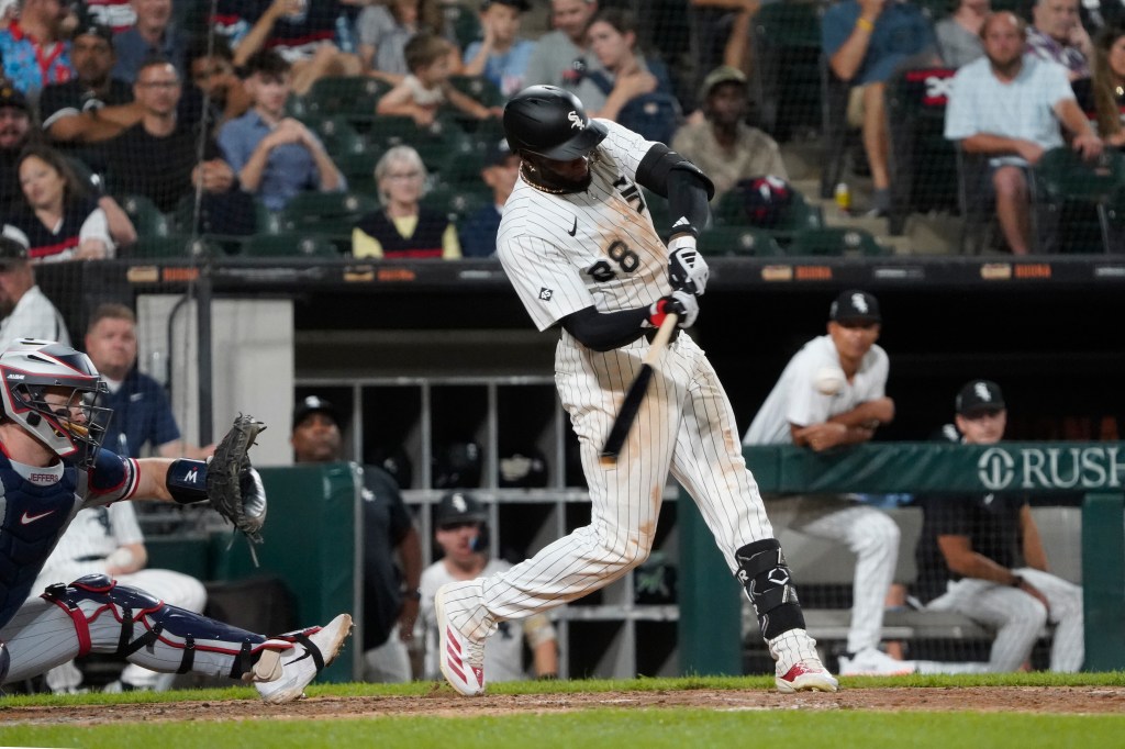 Chicago White Sox CF Luis Robert Jr. on IL with hamstring strain