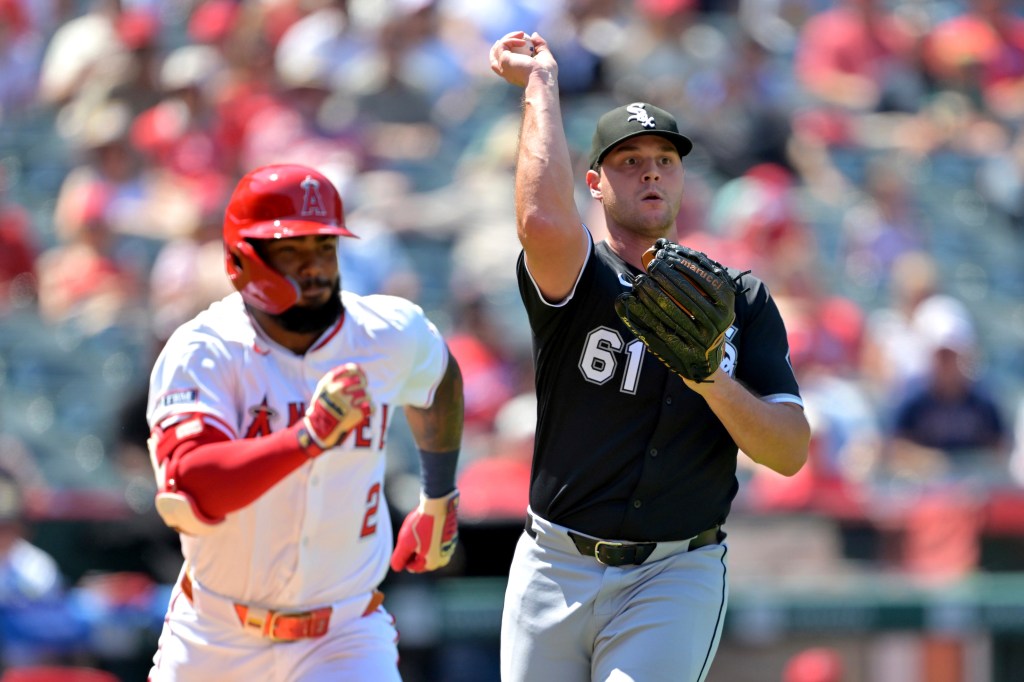 Chicago White Sox get walked off; Miguel Vargas lands on the IL