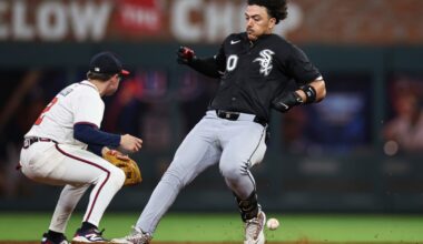 Chicago White Sox squander a 6-run lead in an 11-10 loss