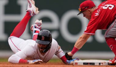 Cincinnati Reds will play Boston Red Sox on Opening Day in 2026