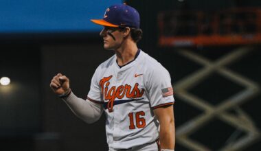 No. 2 Clemson baseball shuts out No. 10 Georgia in midweek clash