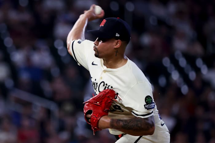What's in a number? Everything for new Phillies reliever Jhoan Duran and a favor from his manager