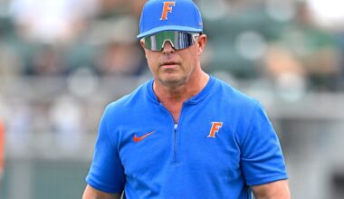 Florida baseball coach Kevin O'Sullivan suspended following tirade at NCAA regional