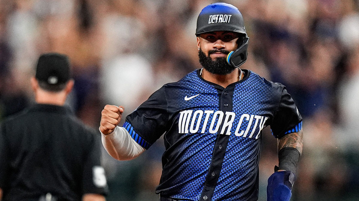 Detroit Tigers second base Gleyber Torres (25) celebrates a left fielder Riley Greene’s 2-run home run (not in the photo) against the Kansas City Royals during the sixth inning at Comerica Park in Detroit on Friday, August 22, 2025.