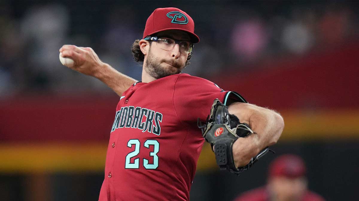 Arizona Diamondbacks right-hander Zac Gallen (23) pitches against the Houston Astros at Chase Field on July 21, 2025.