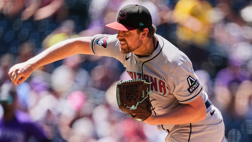 Arizona Diamondbacks relief pitcher Kevin Ginkel...