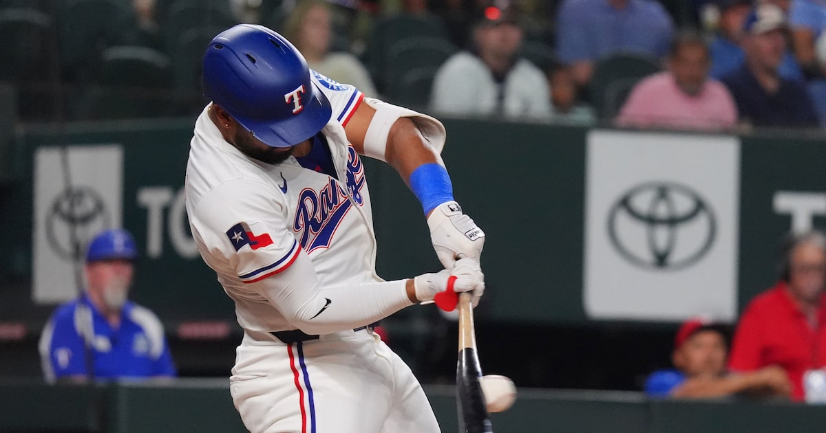 Rangers’ Ezequiel Duran heating up, finding his footing as crucial role player for Texas
