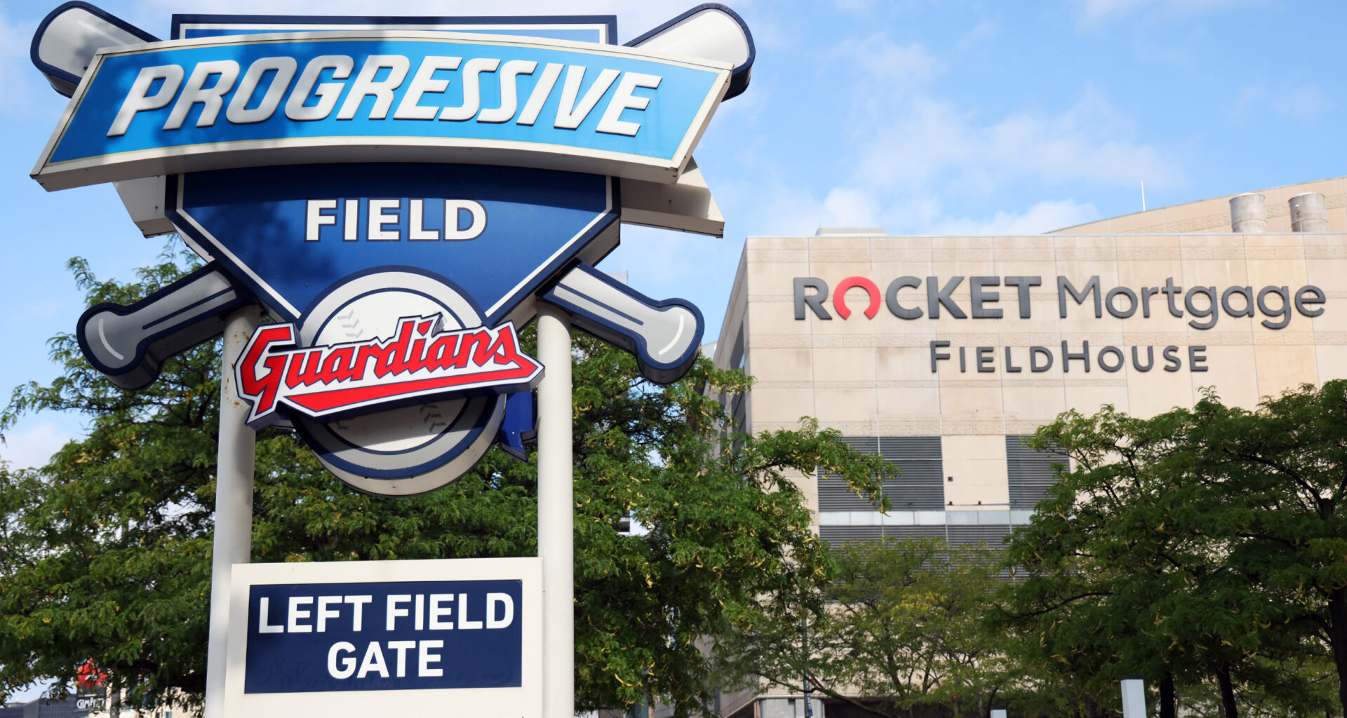 Guardians, Cavaliers and Gateway meet at Cleveland City Hall