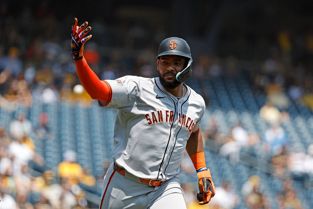 San Francisco Giants Injury Updates: Encarnacion & more