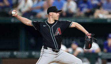 Diamondbacks' Anthony DeSclafani...