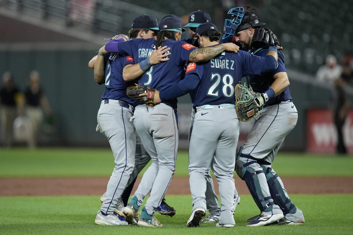 Mets and Mariners have opposite vibes: How to watch their series and MLB Little League Classic