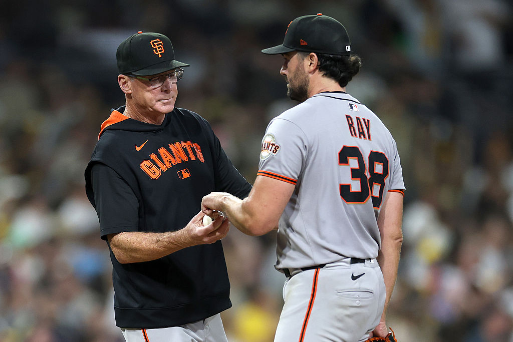 Giants fading with 34 games to go