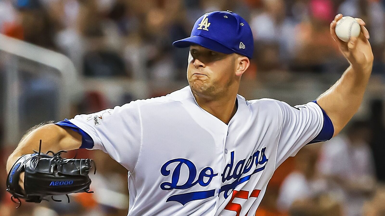 Alex Wood announces retirement