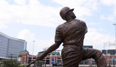 Texas Rangers win one on Bronze Beltre night!