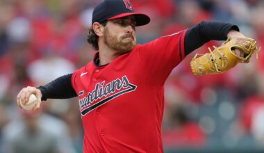Guardians’ former Cy Young winner makes 2025 debut Friday with Blue Jays