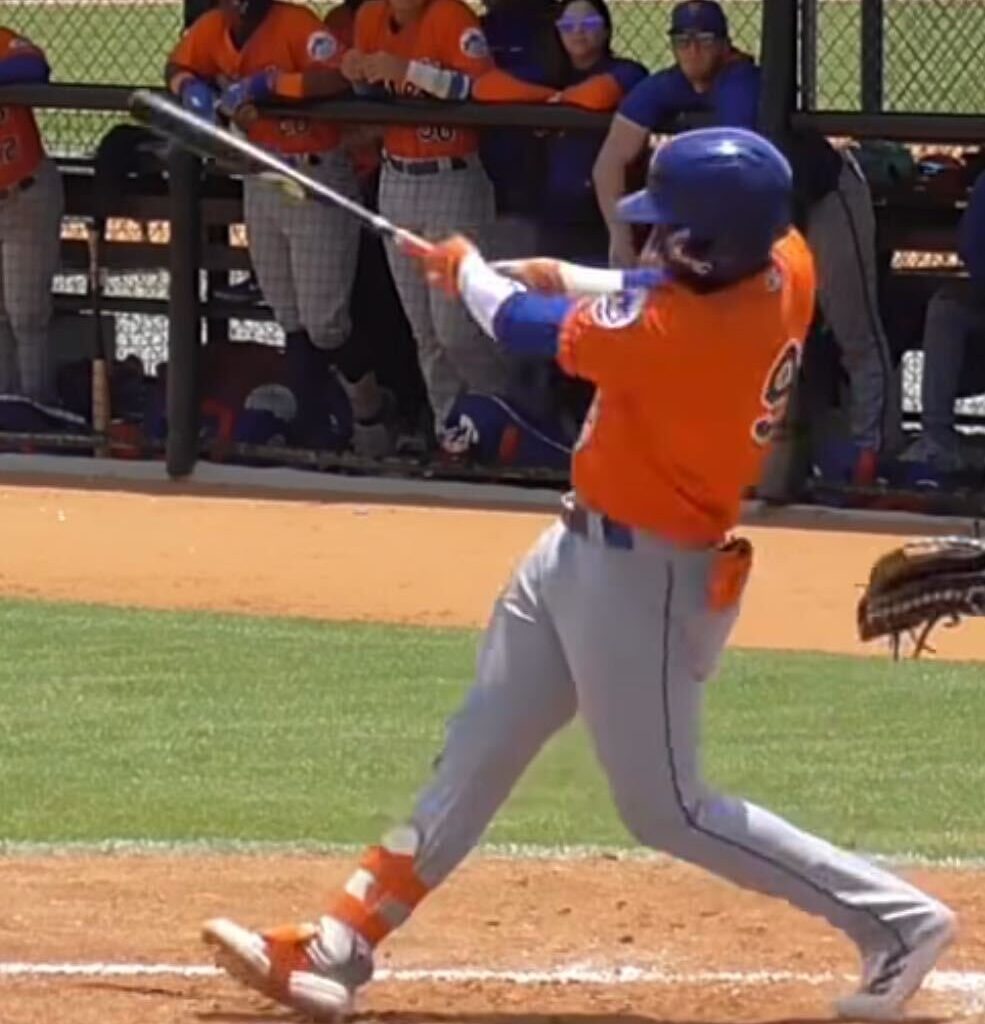Elian Peña Sizzling at the Plate