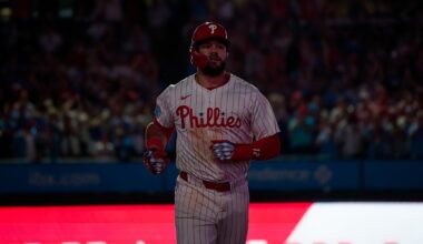 Kyle Schwarber comes in surprisingly low on MLB Trade Rumors' free-agent rankings - On Pattison