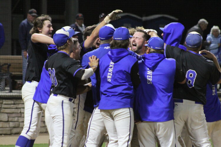 Bombs away Brewers | News, Sports, Jobs