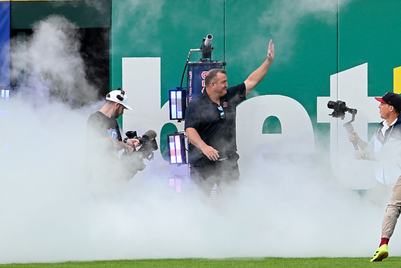 Guardians vs. Mariners.