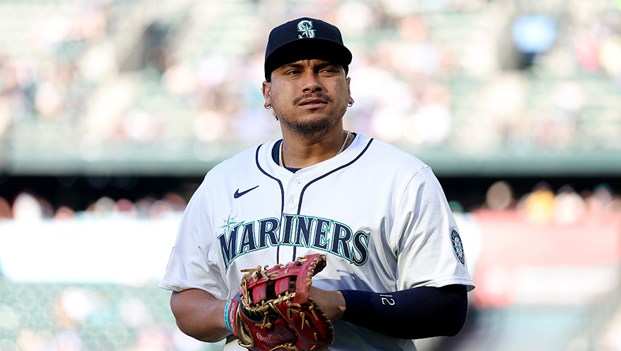 Naylor returns, Miller to continue rehab